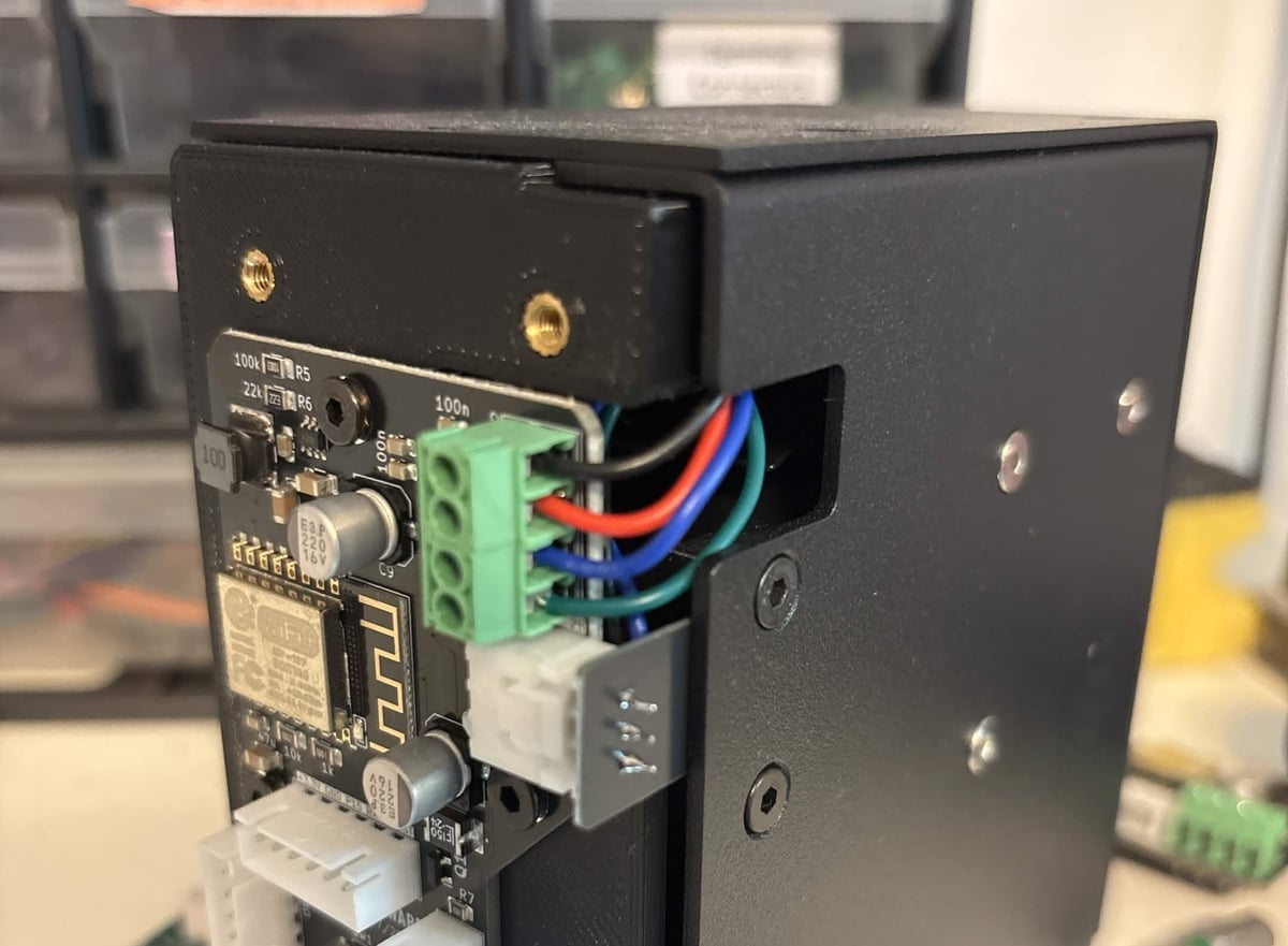 The TMC2209 version of the flip forward controller board